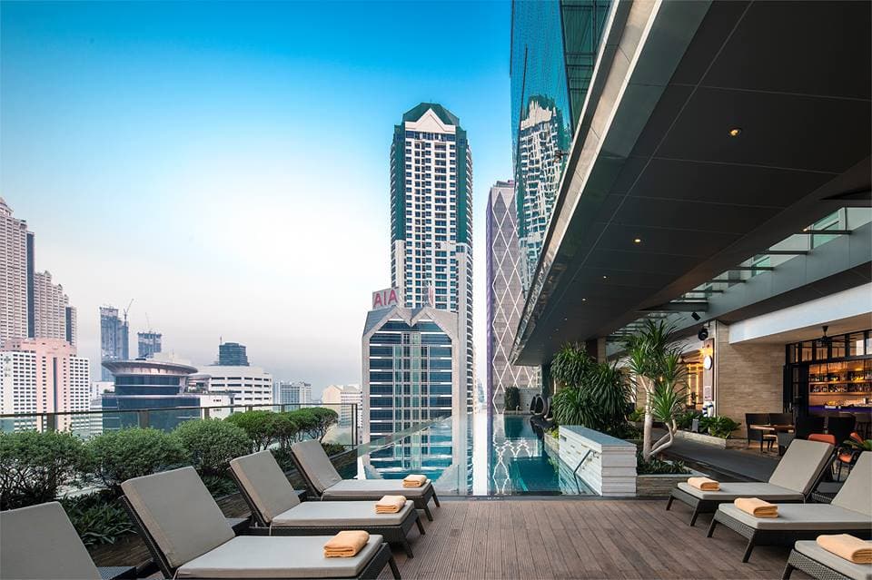 Poolside at Eastin Grand Hotel Sathorn