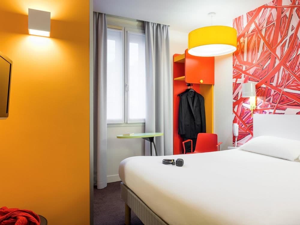 Ibis-Styles-Paris-La-Défense-Courbevoie-room