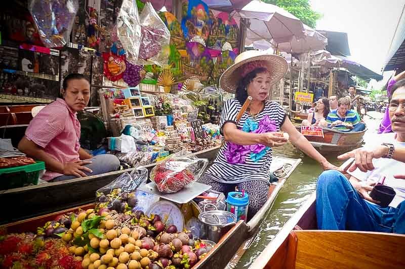 bangkok-floating-market